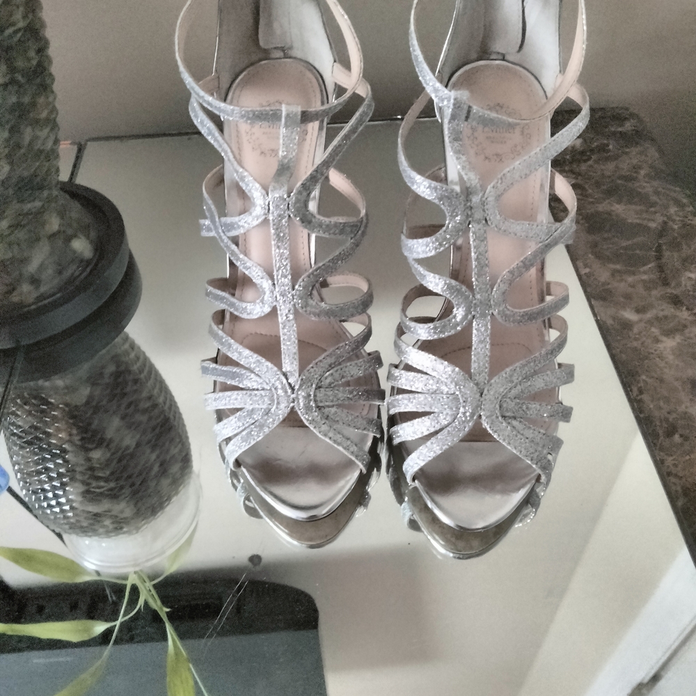 Elegant Silver Strappy Women's Heels